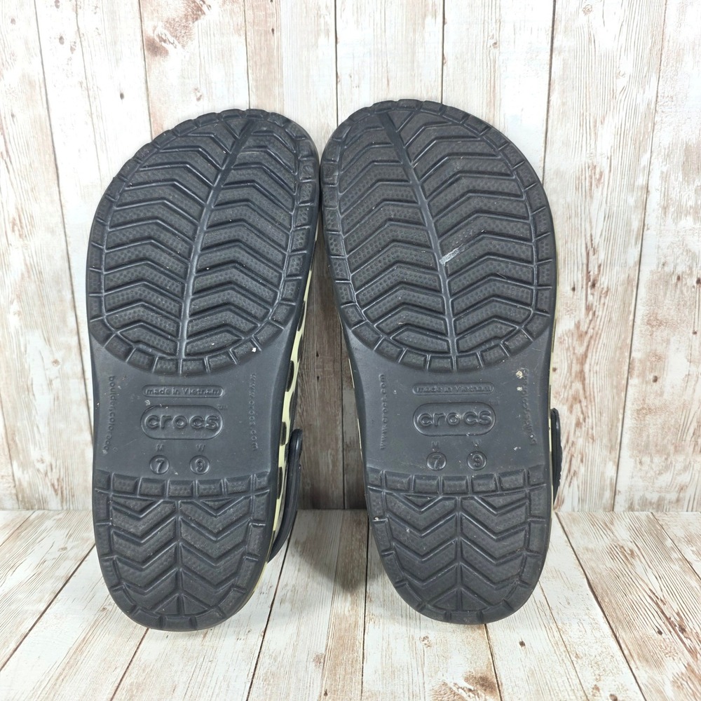 Crocs Women's Black Polka Dot Pearl Embellished Clogs Size 9 - Picture 5 of 6